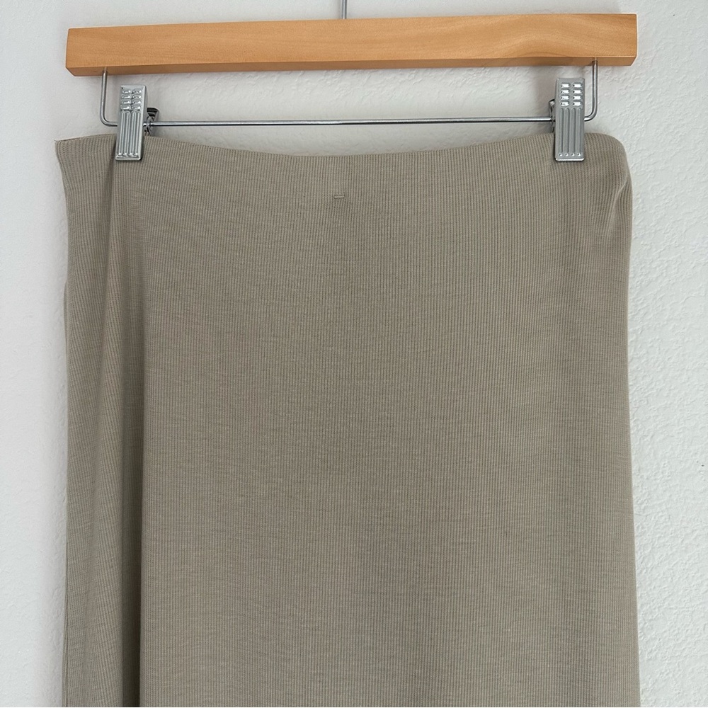 BCBGMAXAZRIA Logan Ribbed Stretch Maxi Skirt Side Curve Tall Girlies 42 Beige SM - Picture 13 of 17